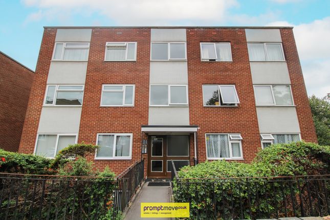 3-bed house on Old Bedford Road, Luton, £235,000