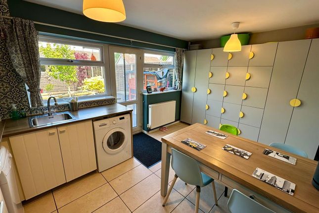 9, Peregrine Close, Hereford photo 5