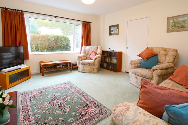 3, Park View Avenue, Branston photo 2