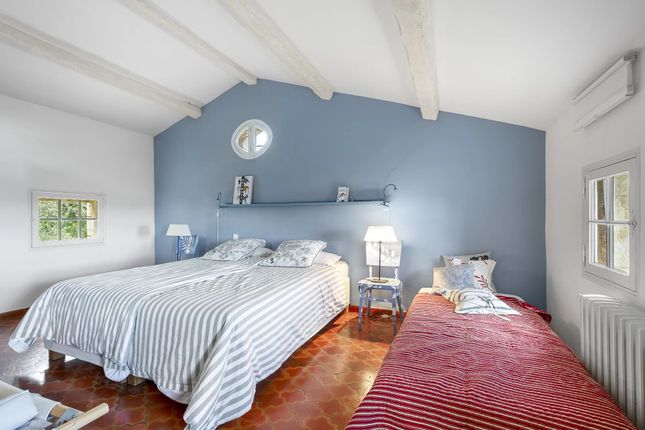 Property for sale in Speracedes, Provence-Alpes-Cote D'azur, 06530, France