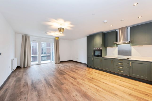 Flat 34, 7 Gramophone Lane, Hayes photo 4