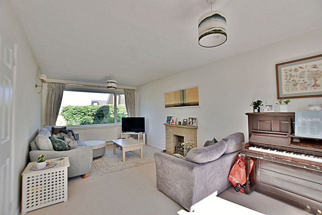 7, Flintham Close, Lincoln photo 4