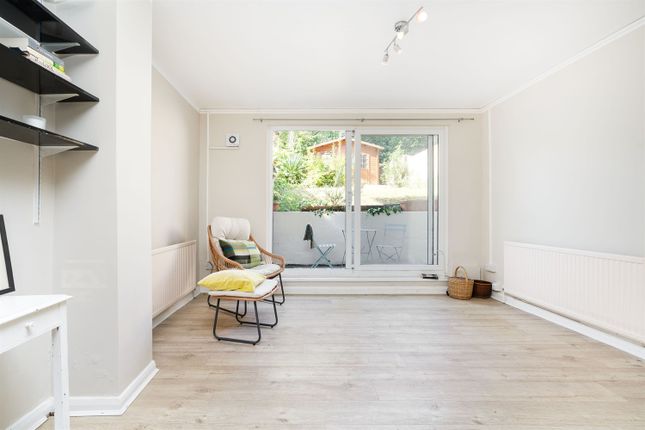 21, Garden Flat, Burghley Road, London photo 4
