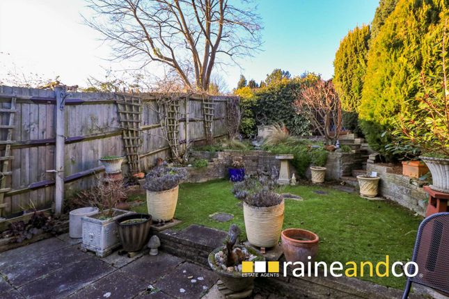 Terraced house for sale in Old Hertford Road, Hatfield