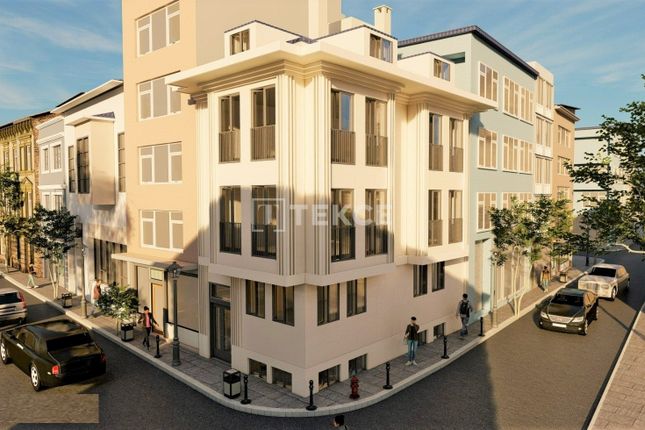 Thumbnail Block of flats for sale in Hırka-i Şerif, Fatih, İstanbul, Türkiye