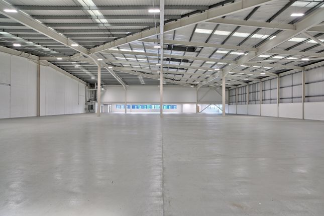 Industrial to let in Unit 5 X2 Hatton Cross, Eastern Perimeter Road, Heathrow