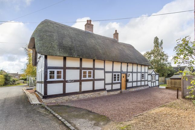 Thumbnail Cottage to rent in Middle Lane, Cropthorne, Pershore