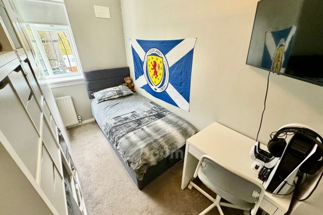Flat for sale in 199 Abbeylands Road, Clydebank, Dunbartonshire