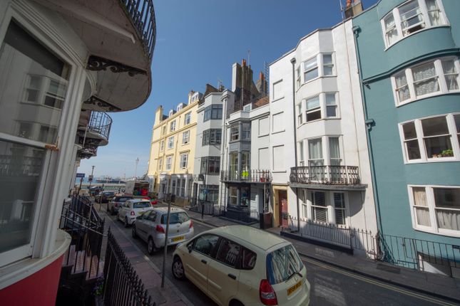 Thumbnail Terraced house for sale in Broad Street, Brighton