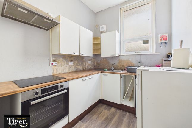 Flat 2, 1 - 3, Handsworth Road, Blackpool photo 4