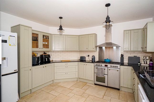 59, Elphinstone Avenue, Hastings photo 4