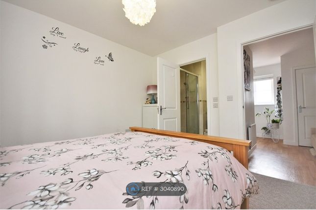 Allard Way, Saffron Walden photo 5