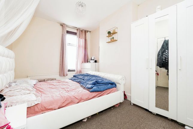 Terraced house for sale in Thorpe Road, Barking