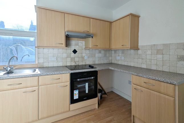Flat 1, 6, Dragon  Avenue, North Yorkshire, .. photo 3