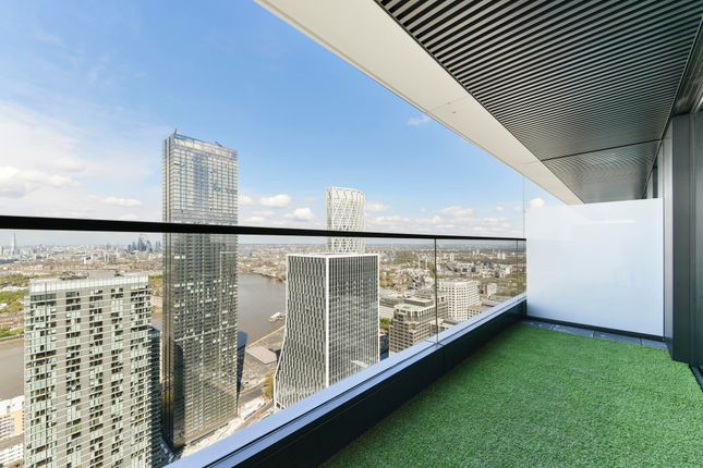 Studio to rent in Bagshaw Building, Wardian, Canary Wharf