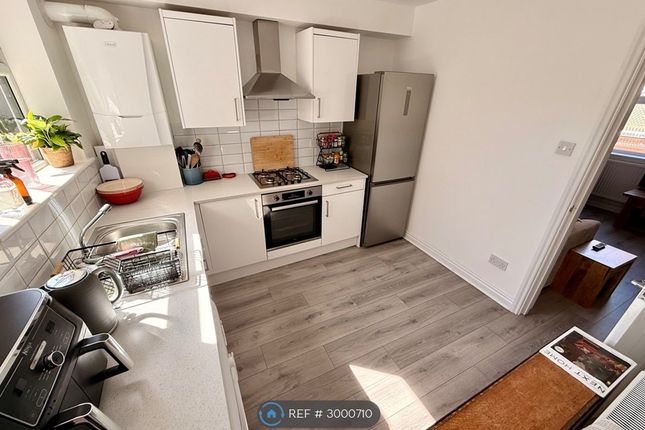 Crompton Road, Macclesfield photo 5