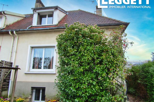 Thumbnail Villa for sale in Alençon, Orne, Normandie
