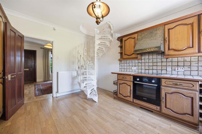 25, Harlington Road, Uxbridge photo 4