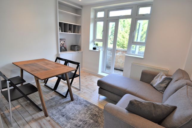 Thumbnail Flat to rent in Kings Avenue, London