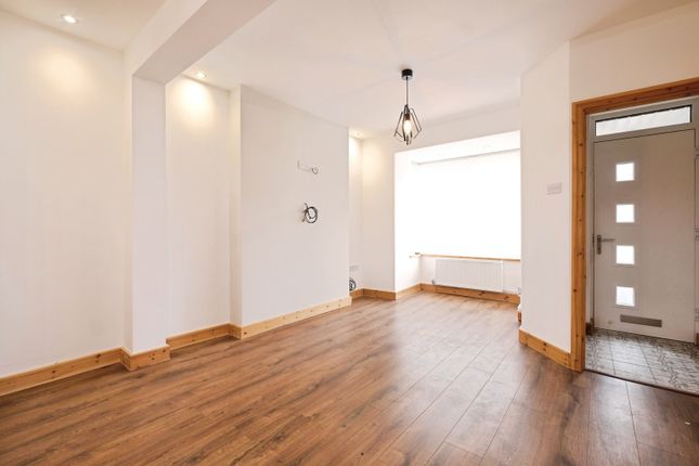 37, Granville Street, Abertillery photo 4