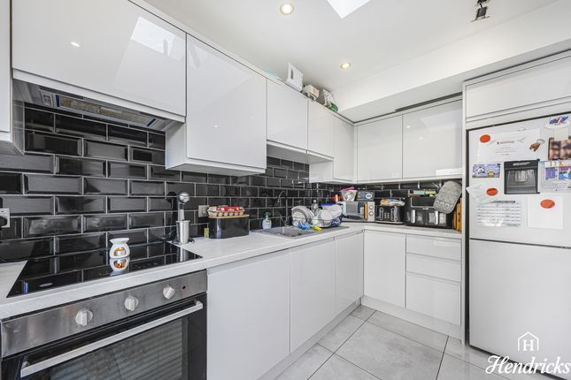 8, Seaview Road, Southend-on-sea photo 2