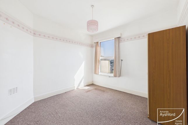 19a Higher Polsham Road, Paignton photo 4