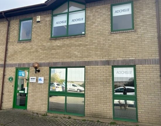 Thumbnail Office to let in Unit 4 Manor Park Business Centre, Mackenzie Way, Cheltenham