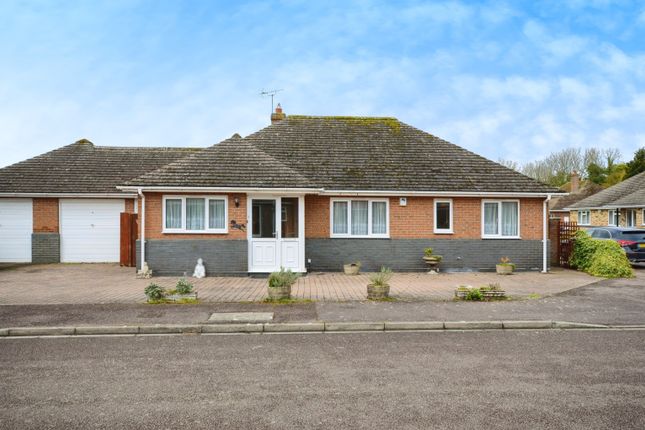 Thumbnail Detached bungalow for sale in Comp Gate, Eaton Bray