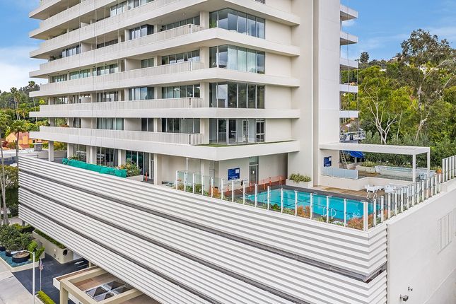 Apartment for sale in 9255 Doheny Rd, West Hollywood, Ca 90069, Usa