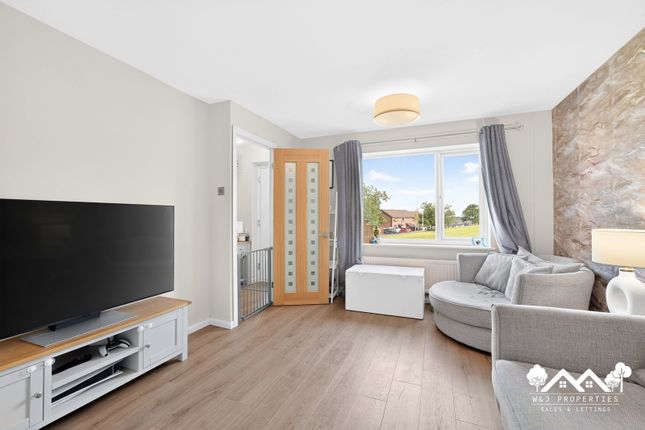 10, Martindale Close, Blackburn photo 4