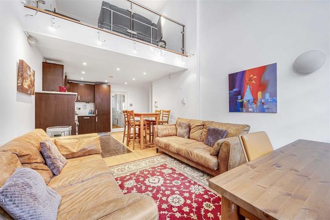Flat for sale in Hanway Place, London