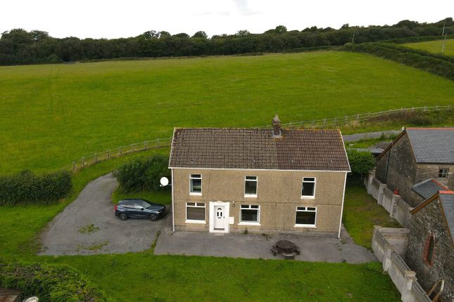 Detached house for sale in Llannon, Llanelli SA14
