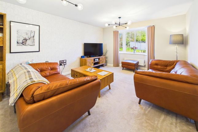 2, Crane Pool Avenue, Chepstow photo 2