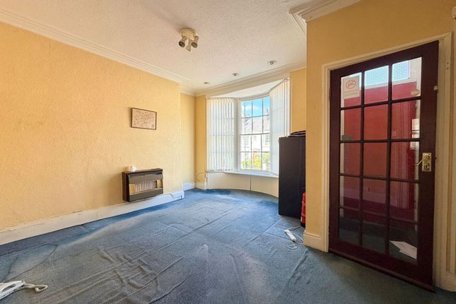 20 Falsgrave Road, Scarborough photo 2