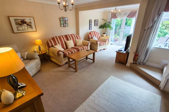 5, Russet Way, Leicester photo 3