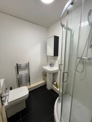 Room 5, 421, Worsley Road, Eccles photo 5