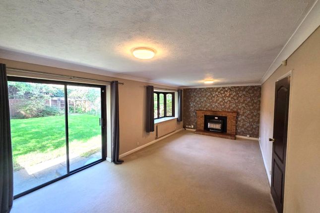 10, Acorn Bank, Nottingham photo 2
