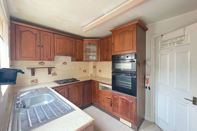 1, Larksmead Way, Newton Abbot photo 3