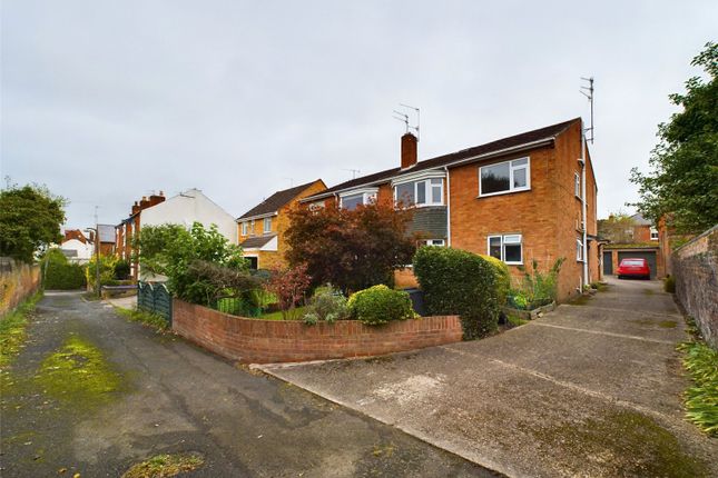 Thumbnail Maisonette for sale in Green Hill Place, London Road, Worcester, Worcestershire