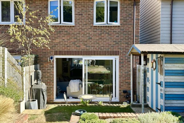 20, Rossetti Gardens, St. Leonards-On-Sea photo 3