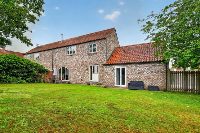 1, Old Barn Court, North Lane, York photo 2