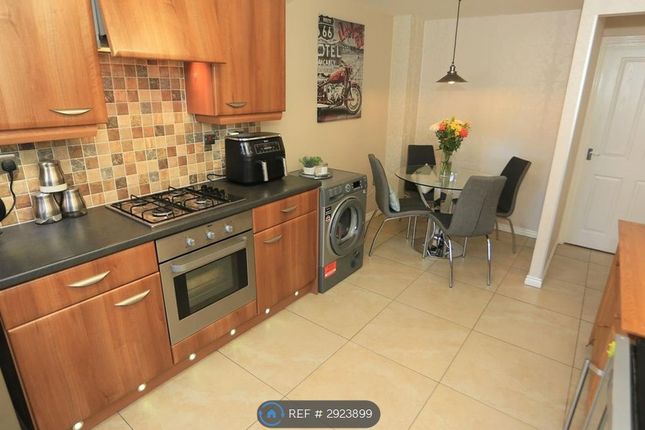 Murray Drive, Leeds photo 4