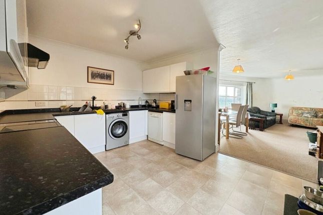 3 Trenoweth Court, The Lizard, Cornwall photo 2