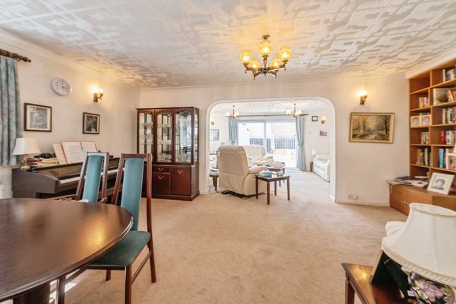 9, Briar View, Essex photo 3