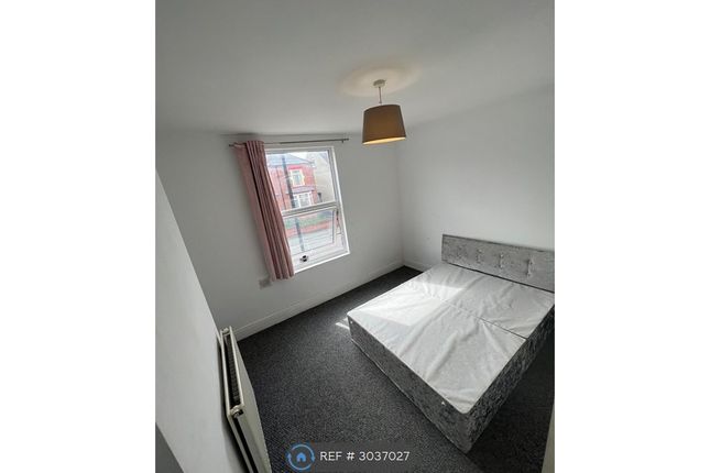 Main Road Sheffield, Sheffield photo 5