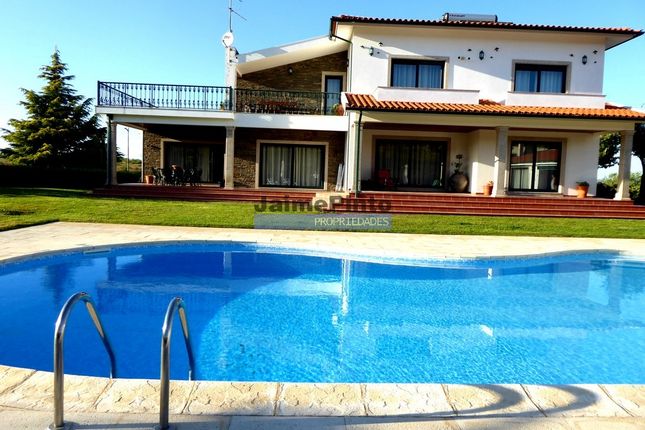 Thumbnail Villa for sale in Elegant 5-Bedroom Villa, Outdoor Pool, In Douro, Ervedosa Do Douro, São João Da Pesqueira, Viseu District, Norte, Portugal