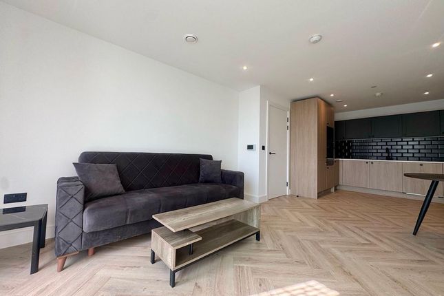 12 Bankside Boulevard, Salford photo 2