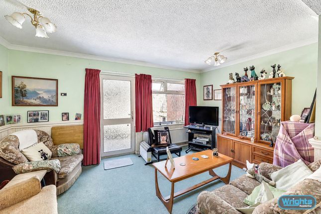46, Barn Glebe, Trowbridge photo 2