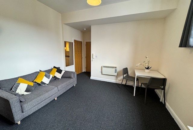 Flat to rent in Culver Street, Bristol