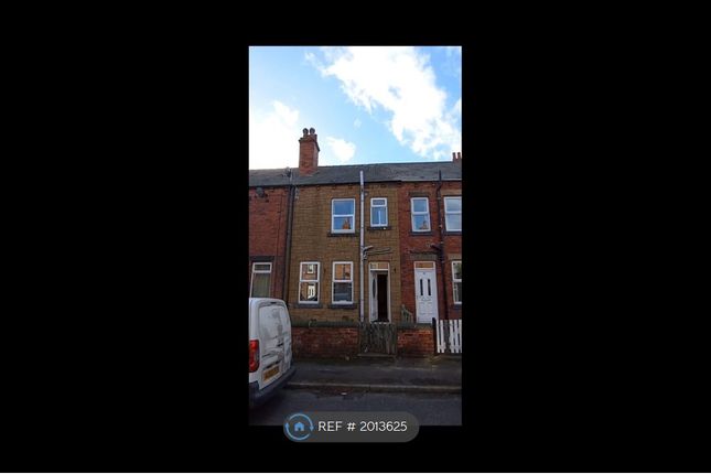 Terraced house to rent in Hodroyd Cottages, Brierley, Barnsley S72